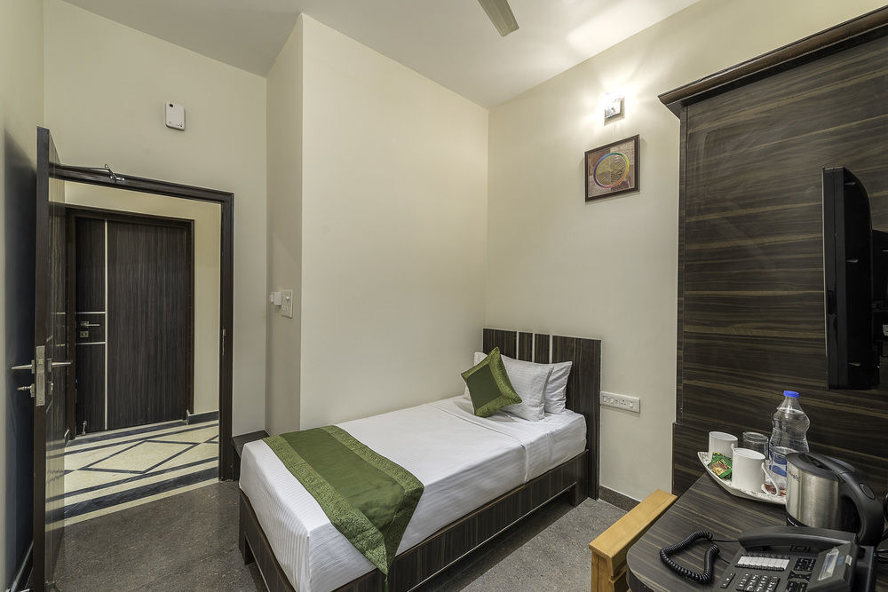 Hotel Treebo Silicon Business Bengalúr Exteriér fotografie